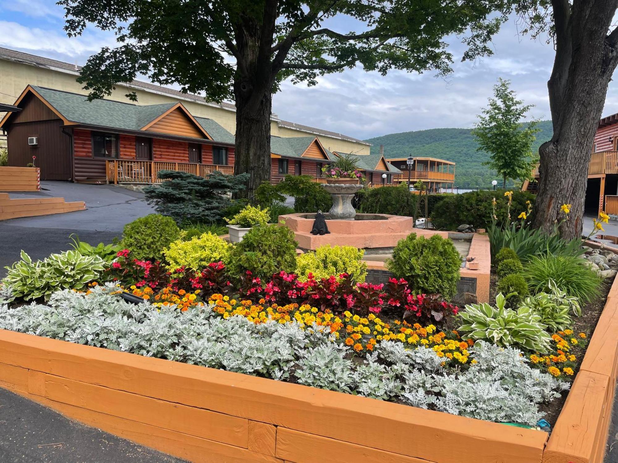 Lake Crest Inn Lake George Exterior foto